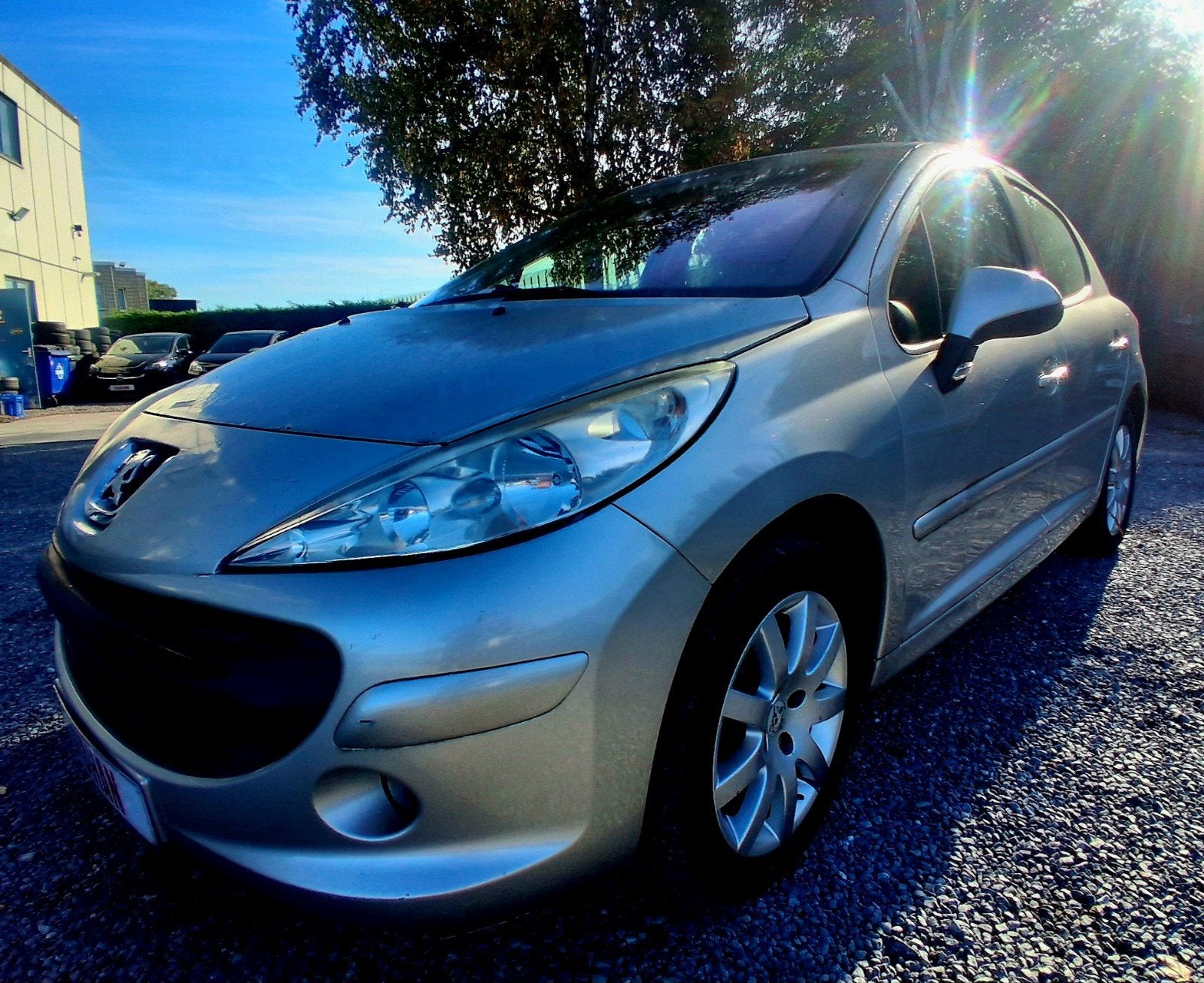 Peugeot 207 automatique à essence 130k km, Entreprise, Garantie prolongée, Carnet d'entretien, Noir