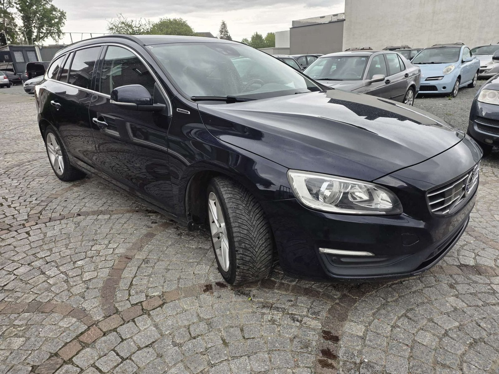 Volvo v60 2.4 diesel hybride volledig opties, Auto's, Automaat, Blauw, 5 deurs, Onderhoudsboekje