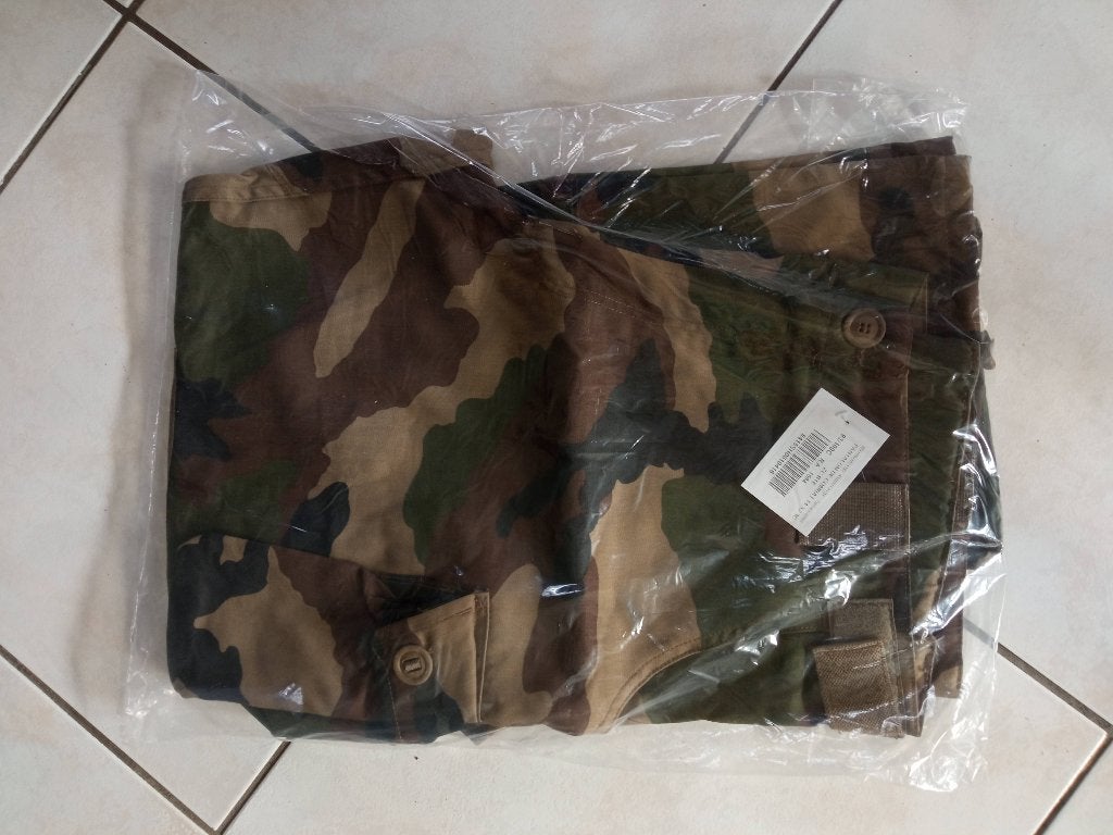 Militaria Armée Française Pantalon de Treillis T4 XXL, Envoi, Armée de terre, Vêtements ou Chaussures