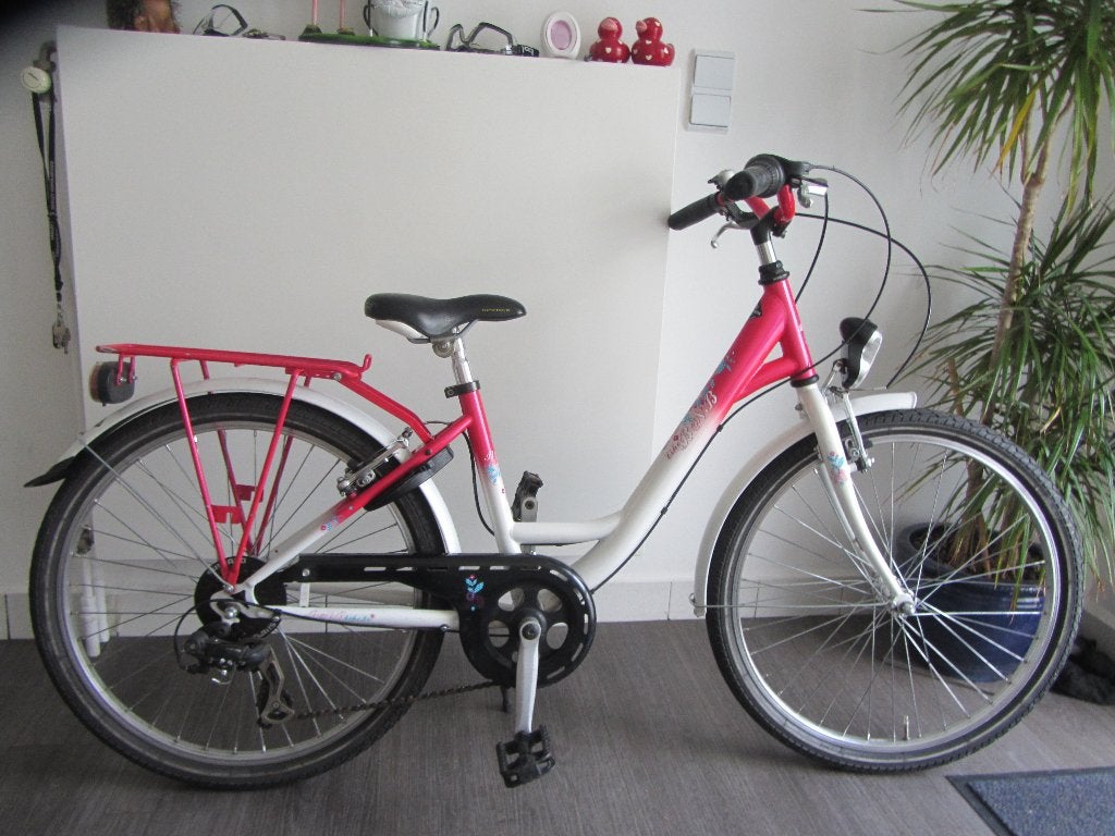Super Mooie 24 inch meisje 8-10j merk B&B perf. in orde, Fietsen en Brommers, Fietsen | Meisjes, Ophalen, 24 inch, Versnellingen