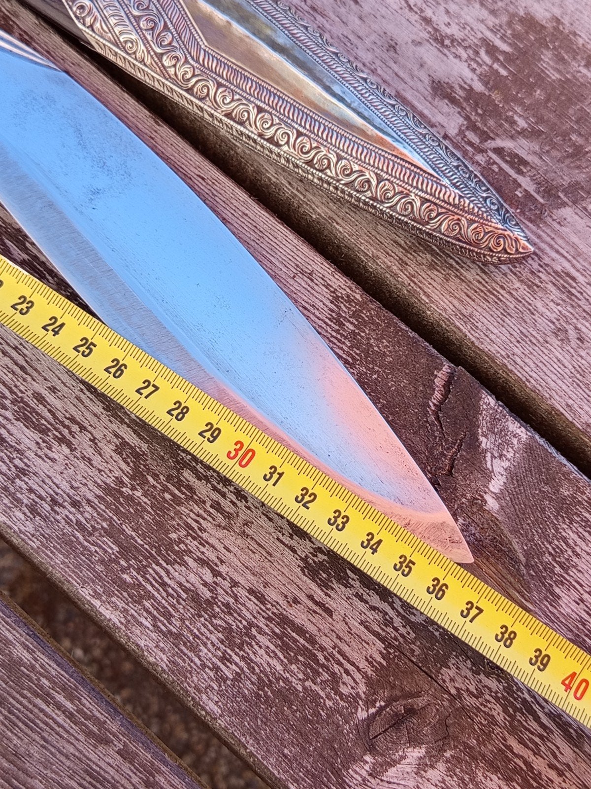 kukri Kothimora 19 ème siècle, Envoi