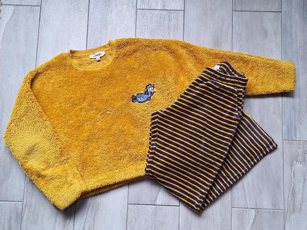 ✿ M128 - Winterpyjama Woody thema dodo, Kinderen en Baby's, Kinderkleding | Maat 128, Gebruikt, Meisje, Nacht- of Onderkleding