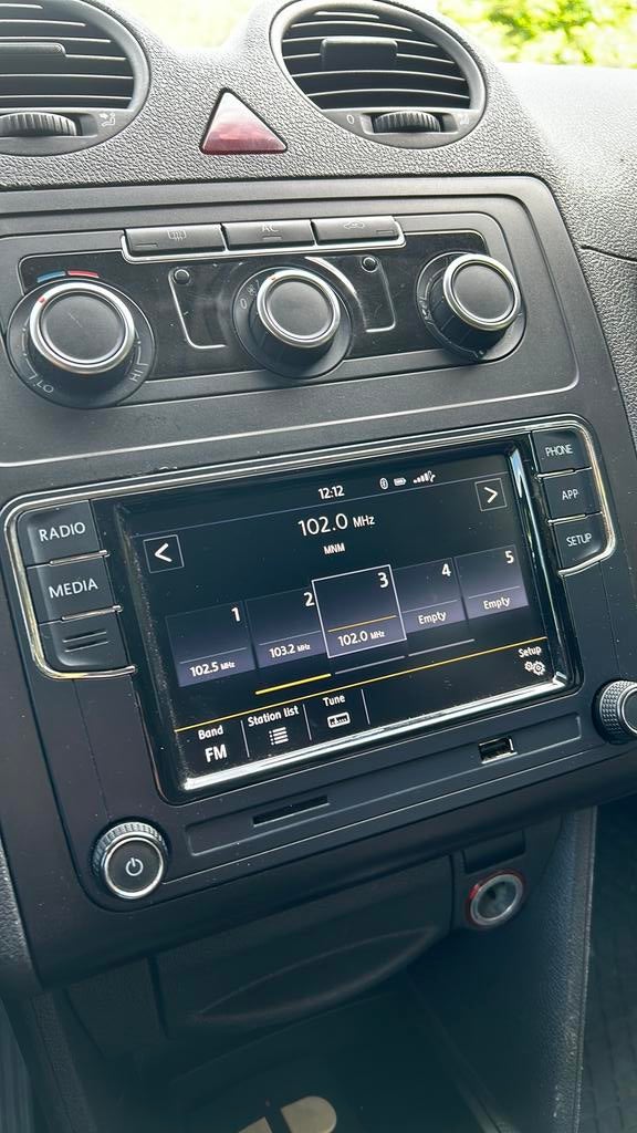 Radio Vw caddy / Transporter / Touran / Polo, Enlèvement, Comme neuf