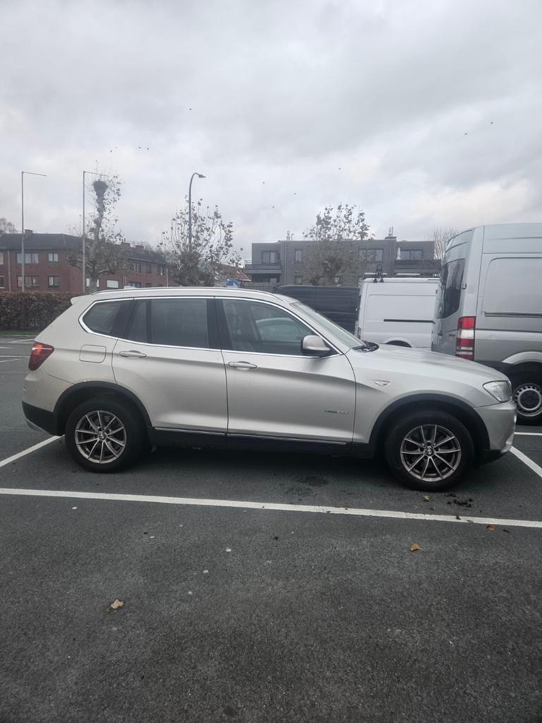 Bmw x3 drive 20b  4x4 wielaandrijving, Ophalen