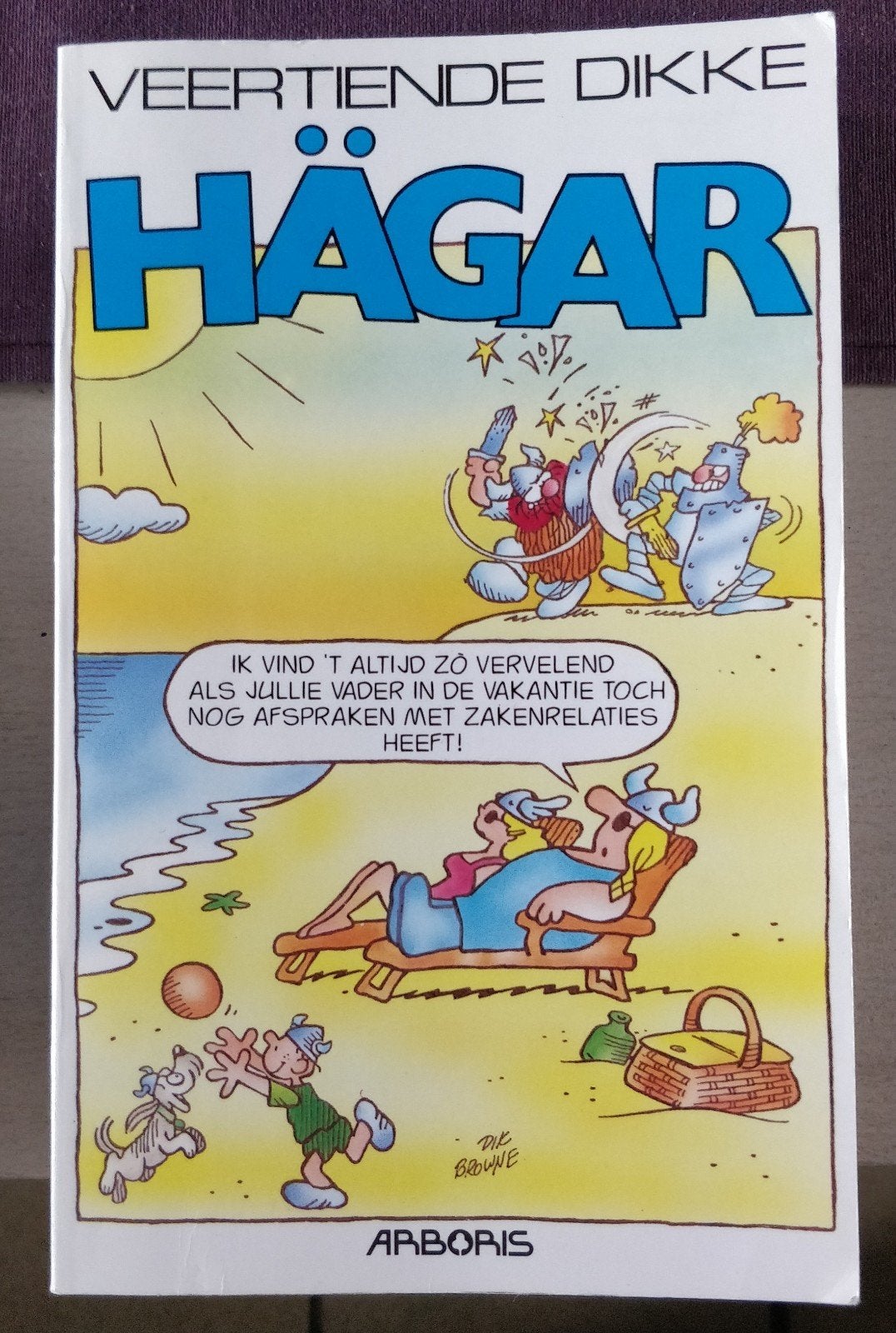 Veertiende dikke Hägar., Boeken, Eén stripboek, Ophalen of Verzenden, Zo goed als nieuw, Dik Browne