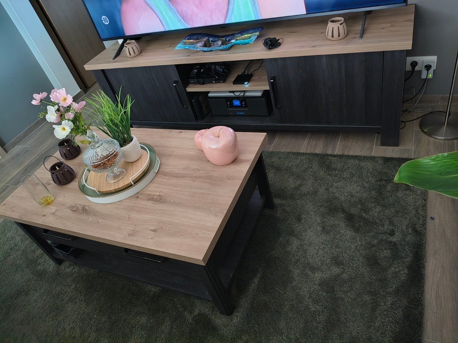 1 tv-meubel en 1 salontafel, Ophalen