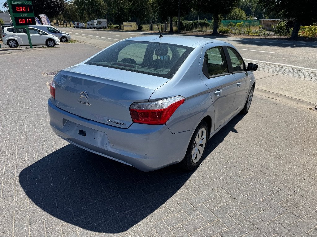 Citroën C-Elysée Banzine 2016 81 000 km 5900€, Autos, Autres modèles, Achat, Boîte manuelle, Noir
