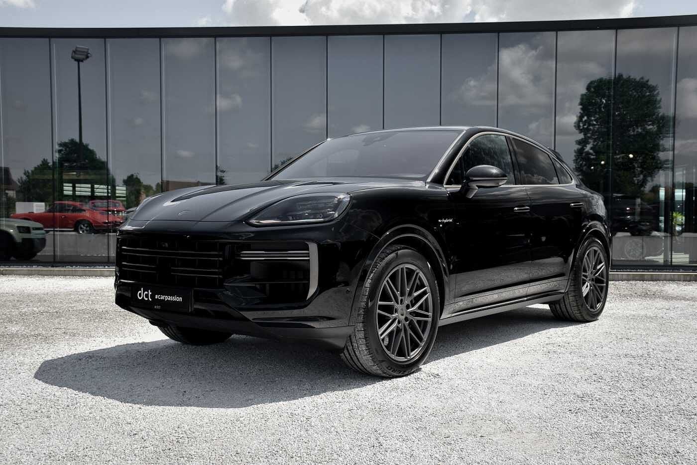 Porsche Cayenne Coupé 4.0 Bi-Turbo E-Hybrid PDCC RearAxleSt, Autos, Porsche, Cuir, Cayenne, Achat, 3996 cm³