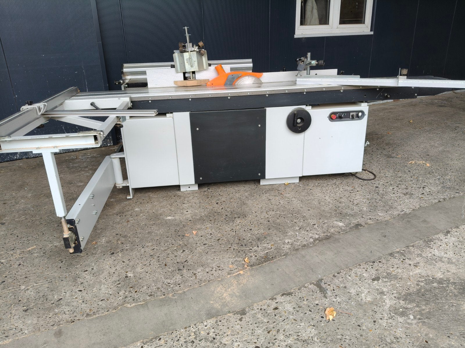 La machine combinée Robland NLX31 fonctionne sur 220 V mono, Articles professionnels, Enlèvement