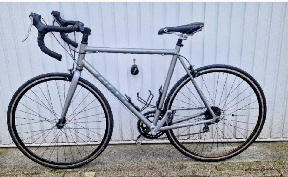 fiets koersfiets racefiets grijs zilver goede staat, Ophalen, 26 inch, 10 tot 15 versnellingen, Velgrem