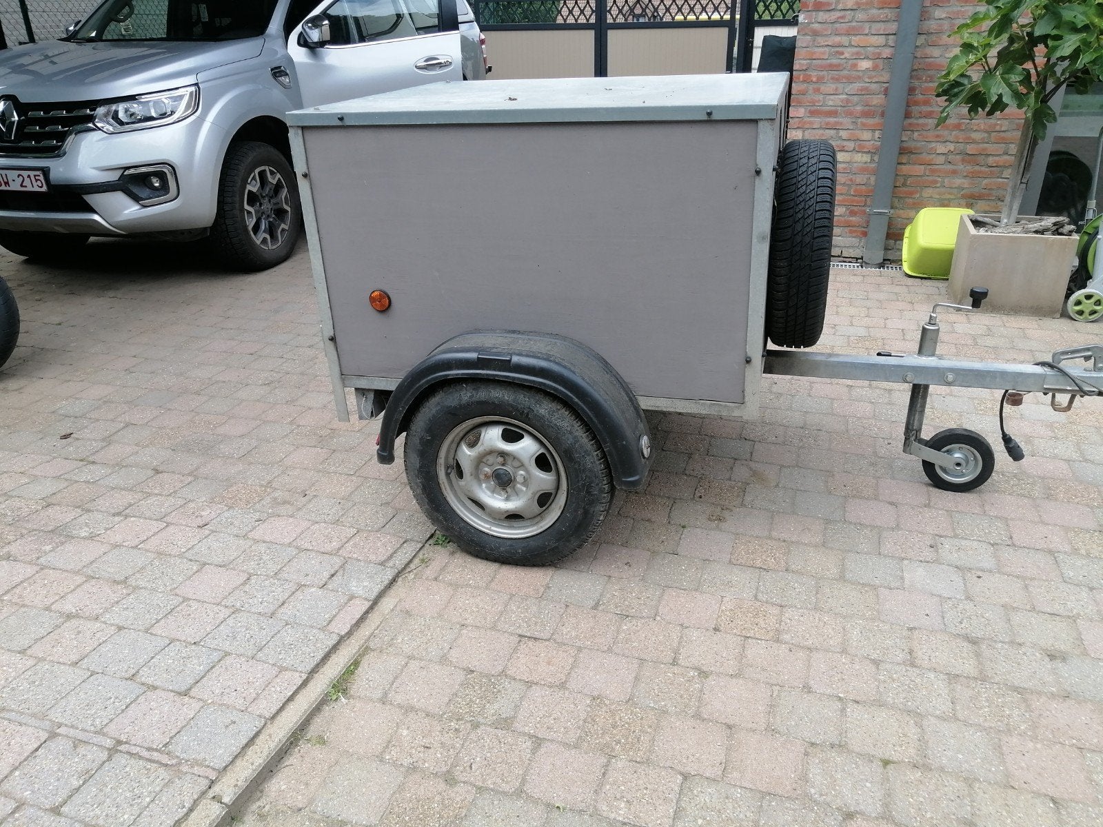 Honden aanhangwagen      AC. Trailer, Ophalen, Gebruikt