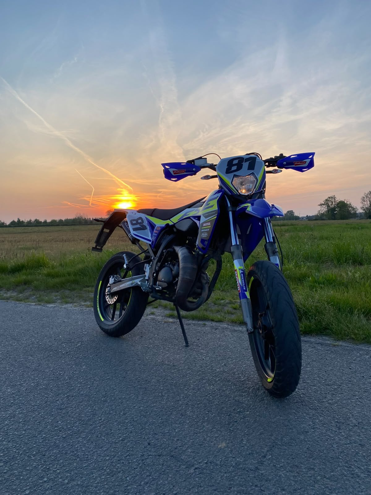 Brommer 50 cc 10700 km, Fietsen en Brommers, Ophalen, Zo goed als nieuw