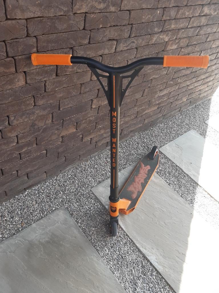 Stuntstep, Fietsen en Brommers, Ophalen