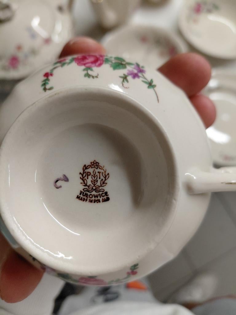 Poolse servies set, Enlèvement