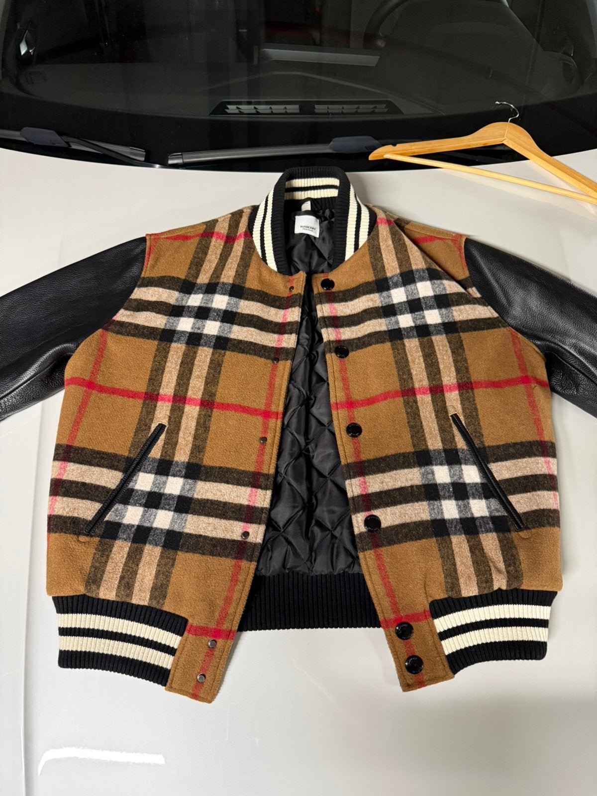 Veste Burberry, Enlèvement, Comme neuf