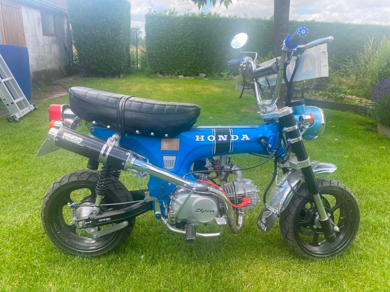 Dax 125cc (124), Vélos & Vélomoteurs