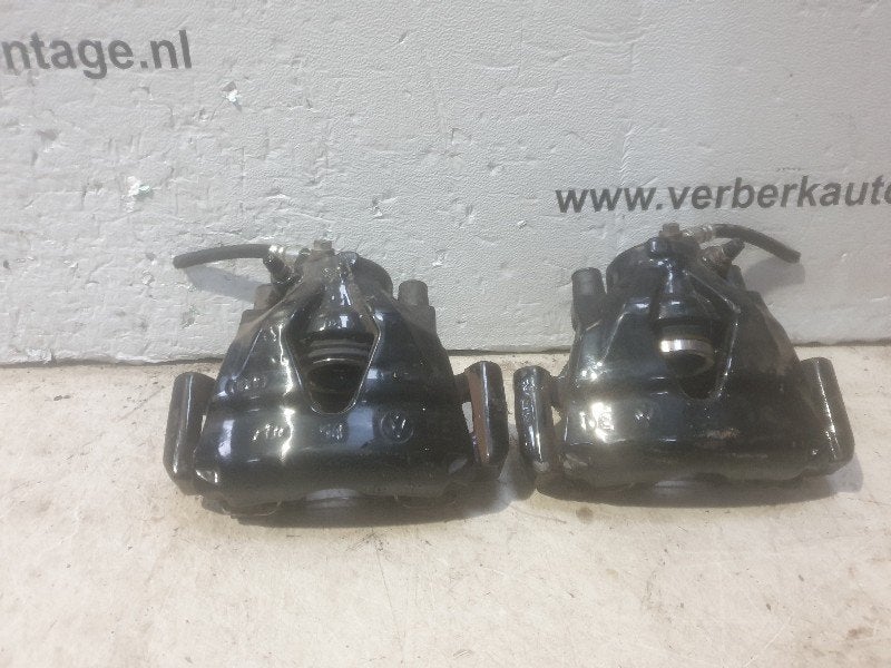 ETRIER DE FREIN SET VOOR Volkswagen Golf IV (1J1), Volkswagen, Volkswagen AG, Utilisé, Kundenbetreuung@volkswagen.de