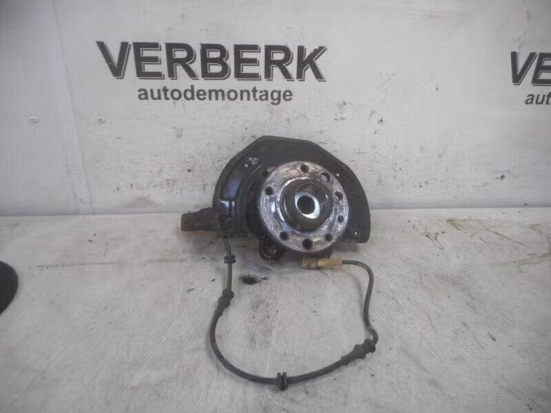 WIELNAAF LINKS VOOR Opel Vectra B Caravan (31), Bahnhofsplatz 65423 Rüsselsheim am Main, DE, Enlèvement ou Envoi, Opel, Opel Automobile GmbH