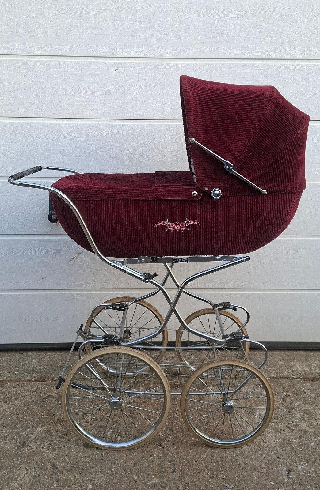 Prachtige tweepersoons kinderwagen Old House Sale Luik - jaa, Ophalen