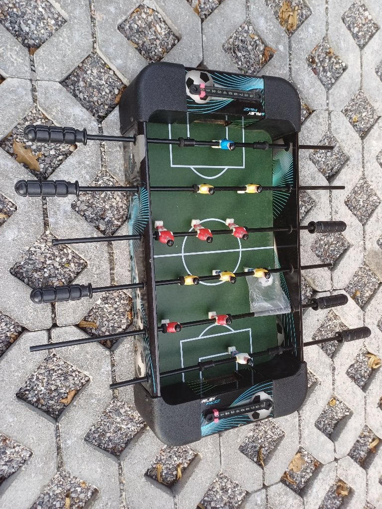 Baby-foot Riley. Qualité A. Etat neuf, Enlèvement, Comme neuf