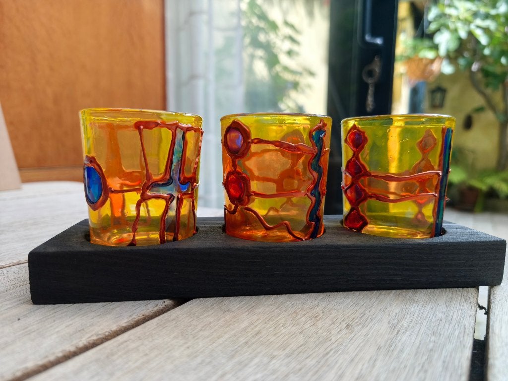 Handgeschilderde theelichtjes theelicht glaasjes., Neuf, Bougeoir pour bougie chauffe-plat, Enlèvement ou Envoi, 7 cm