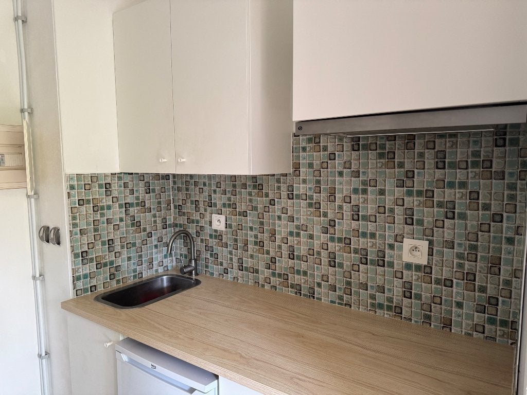 Gerenoveerde studio, Immo, Leuven, Tot 200 m², 3 kamers, Verkoop zonder makelaar