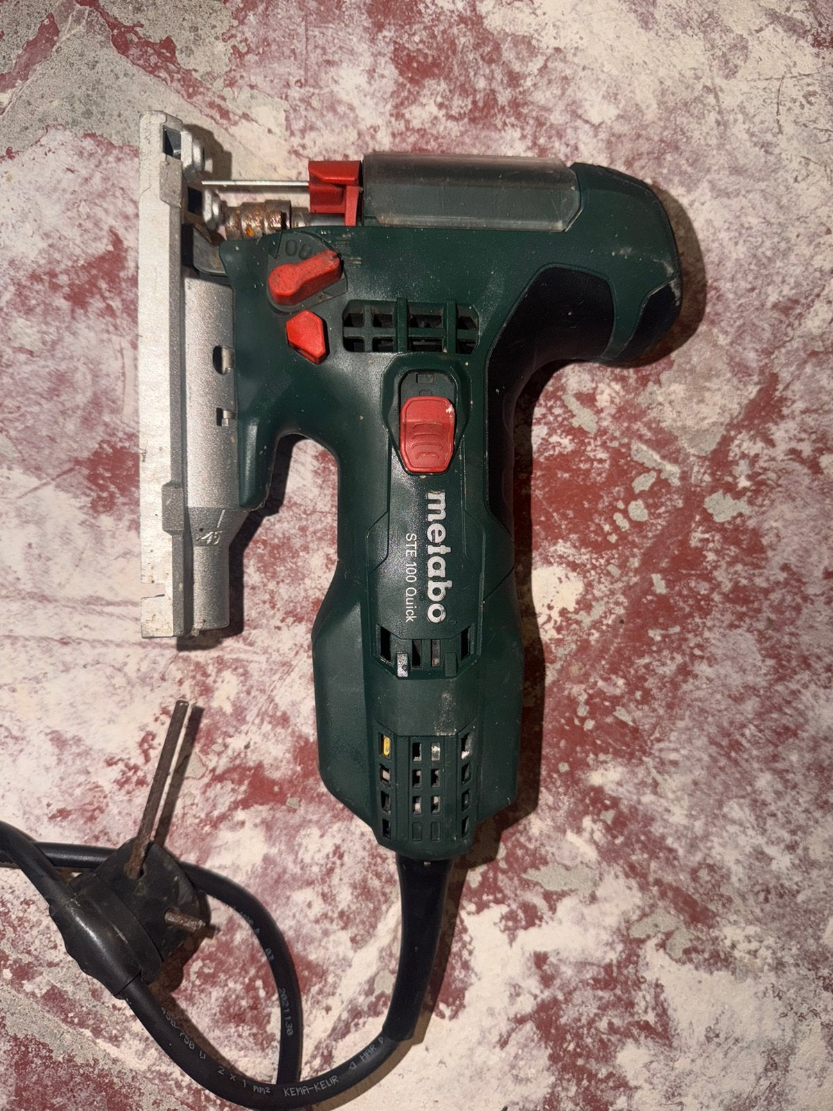 La machine à scier Metabo est comme neuve, Bricolage & Construction, Enlèvement, Comme neuf