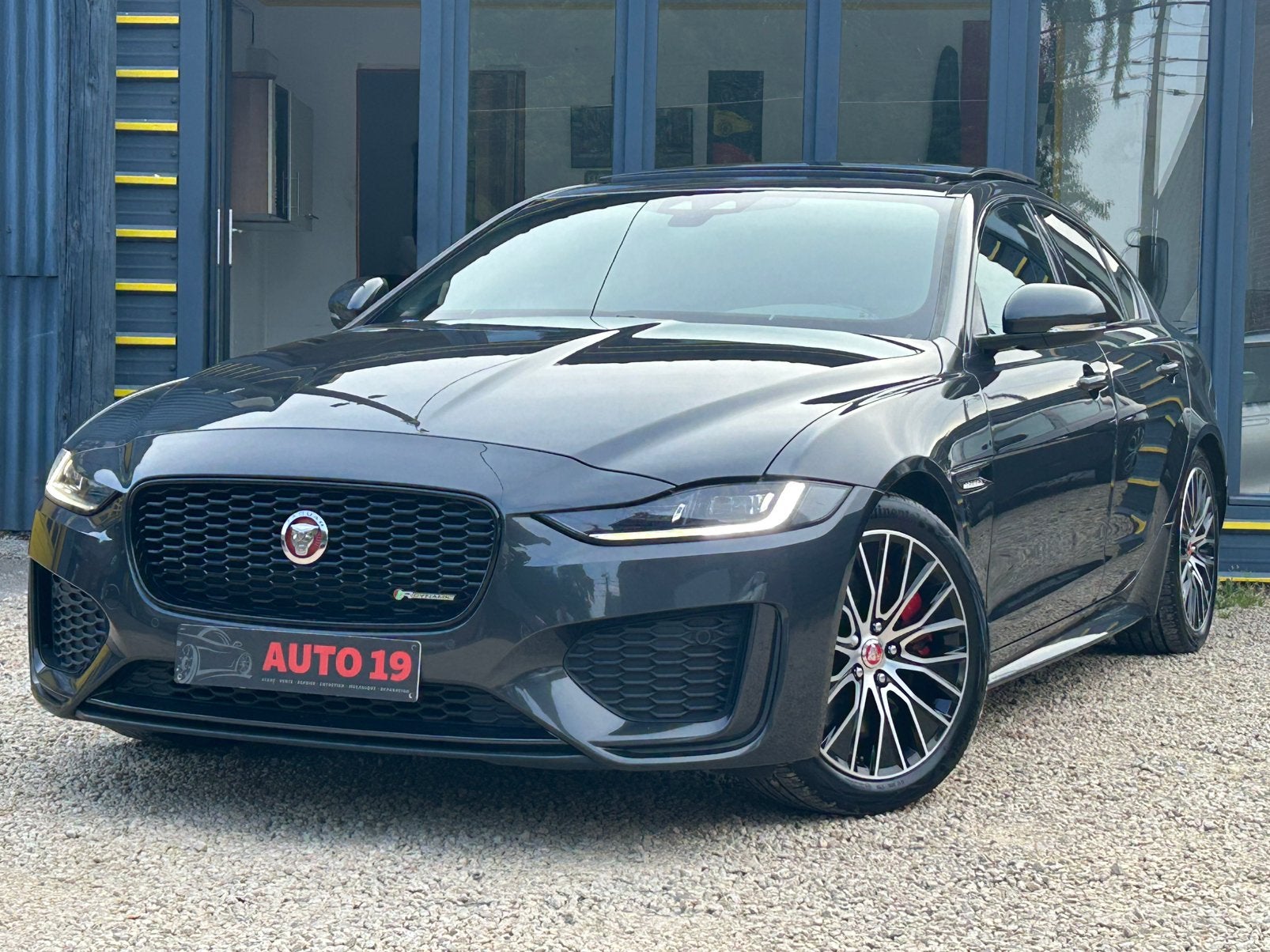 Jaguar XE 2.0D AWD R-Dynamic S (EU6), Auto's, Jaguar, Euro 6, Particulier, XE, Te koop