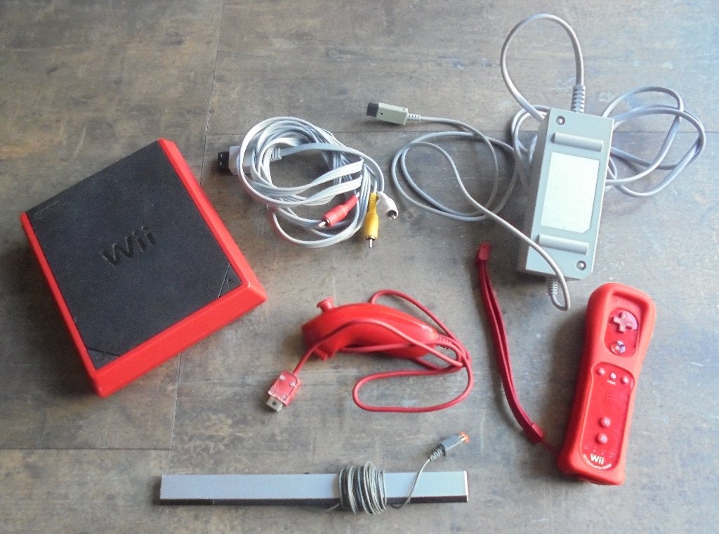 Nintendo Wii Mini spelconsole (zie foto's), Consoles de jeu & Jeux vidéo, Enlèvement ou Envoi, Utilisé, Avec 1 manette