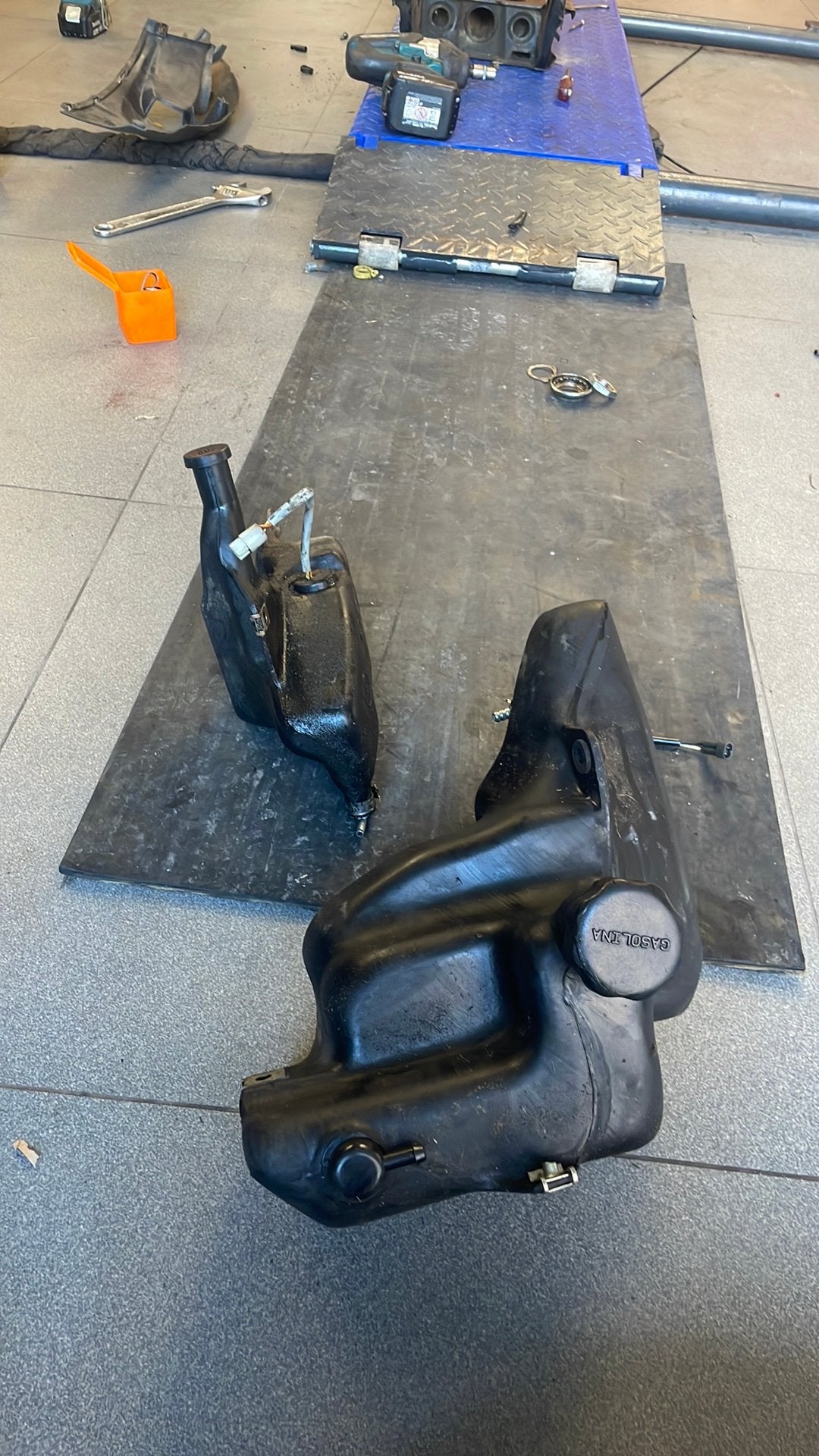 Naft en olie tank zip type, Motoren, Ophalen of Verzenden