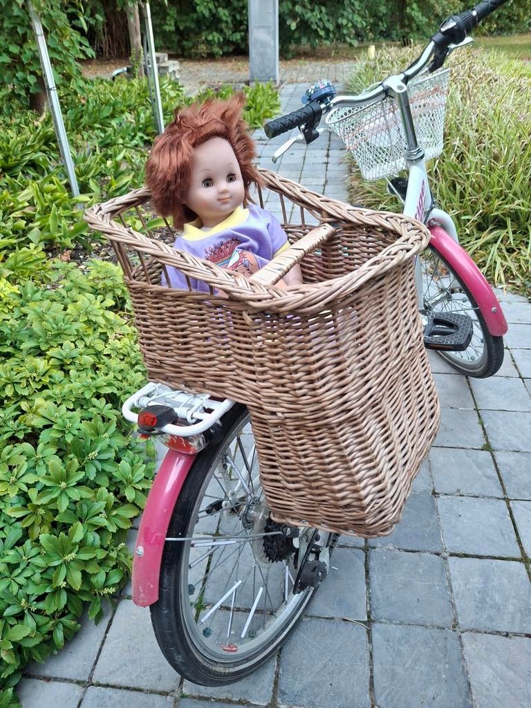 Panier à poupées pour l'arrière du vélo, Enlèvement