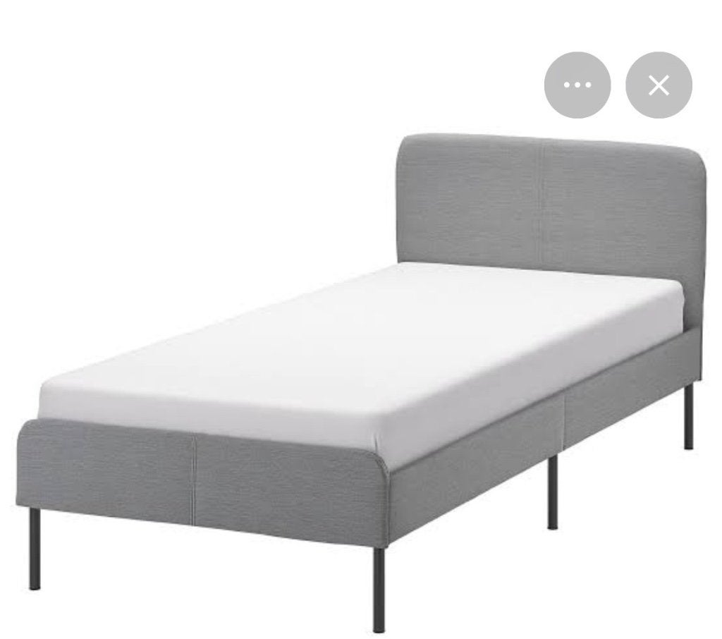 Deux lits une personne ikea, Maison & Meubles, Chambre à coucher | Lits, 90 cm, Gris, Tissu, Une personne