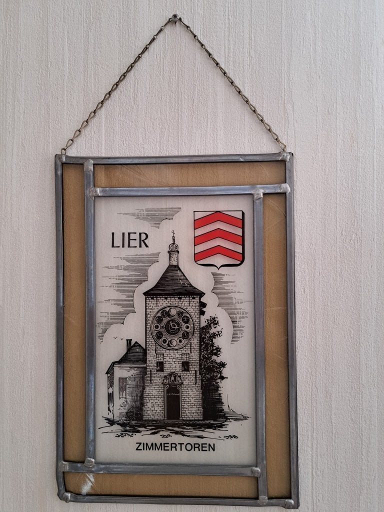 Glaswerk zimmertoren Lier, Ophalen