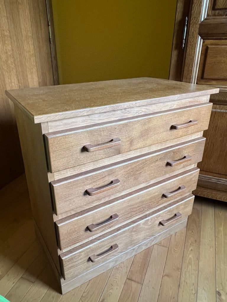 Commode en bois 4 tiroirs, Enlèvement, Comme neuf