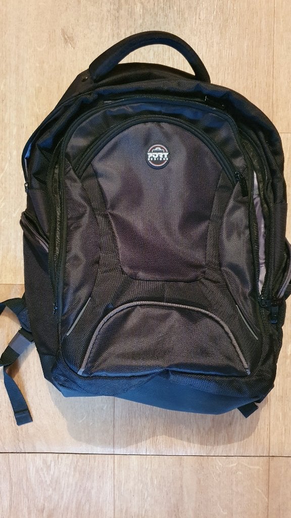 Tous les sacs à dos sont en bon état, comme neufs., Handtassen en Accessoires, Tassen | Rugtassen, Ophalen of Verzenden, Zo goed als nieuw