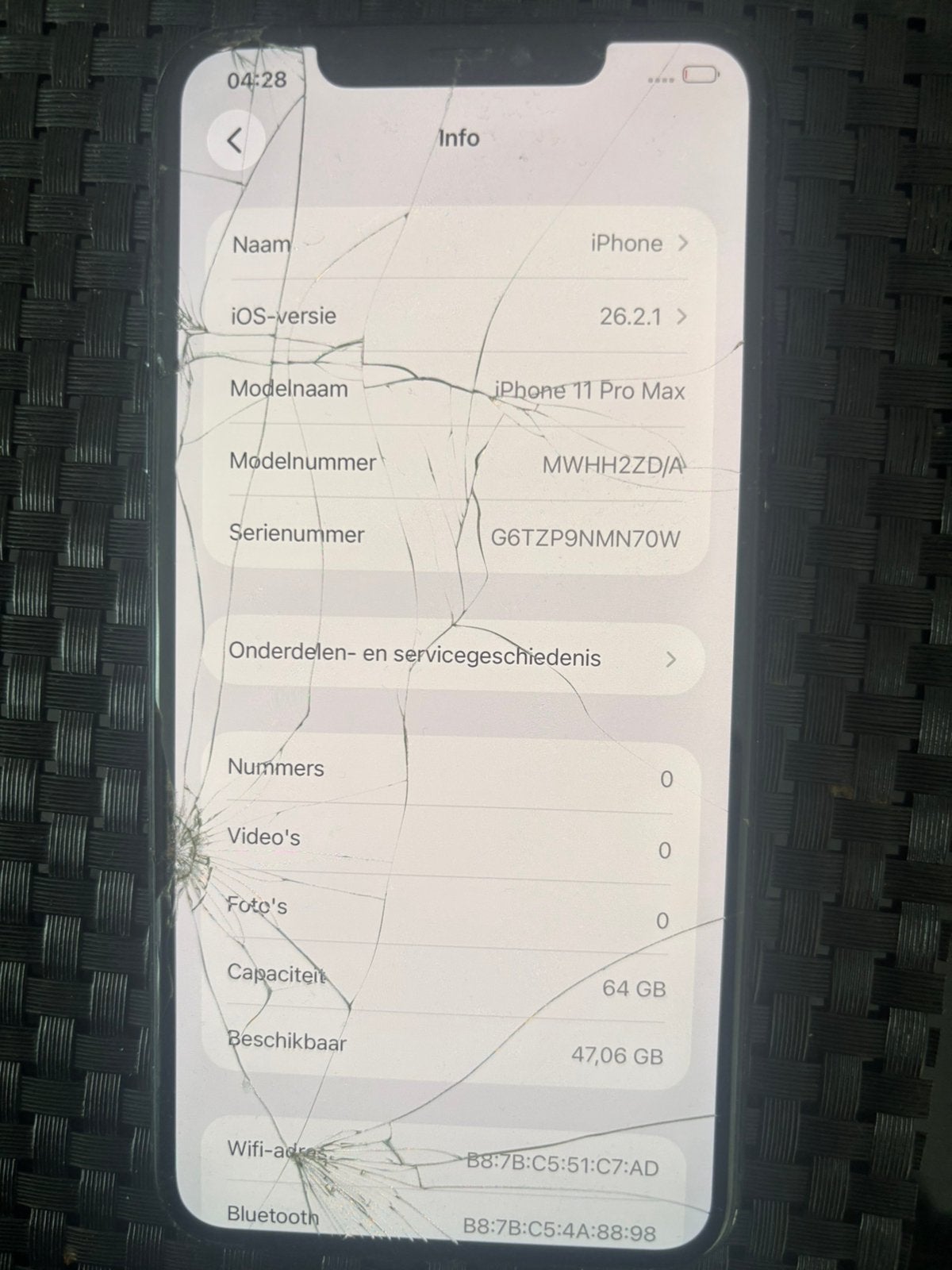 Iphone 11 pro max nieuwe batterij scherm kapot 64gb, Telecommunicatie, Ophalen, 99 %, Gebruikt, Zwart