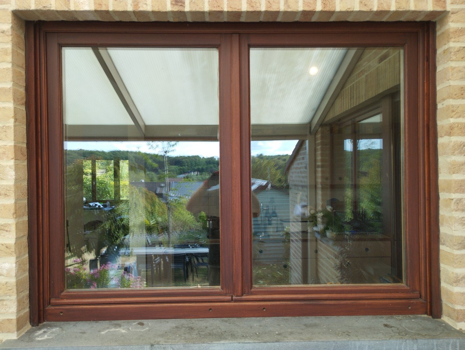 châssis double-vitrage en bois
dimensions: 145 cm, Bricolage & Construction, Châssis & Portes coulissantes, Comme neuf, Châssis de fenêtre