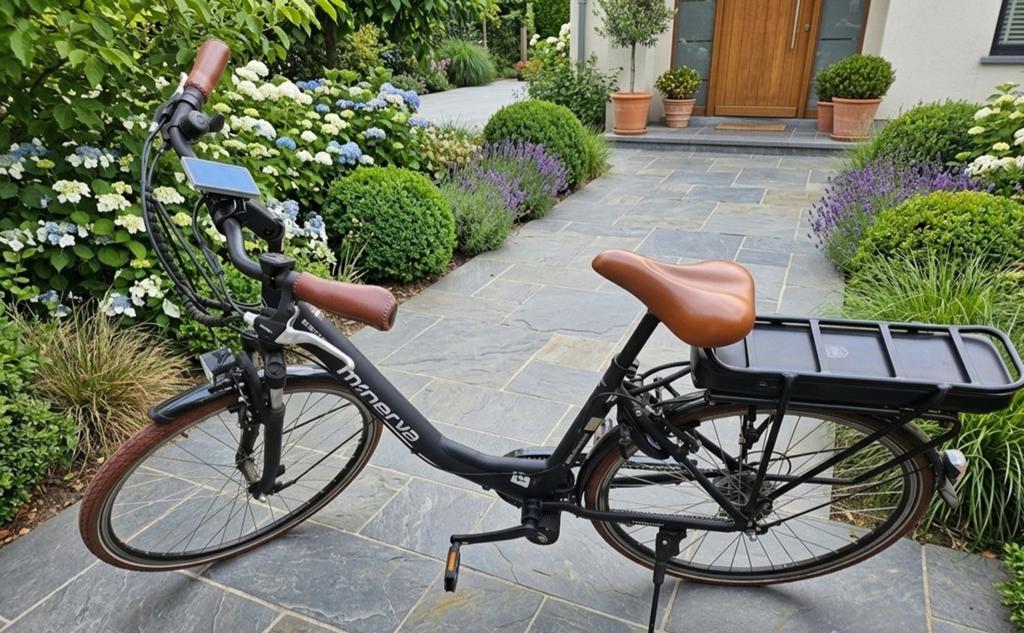 Elektrische Fiets Minerva Pure Comfort – Zo Goed Als Nieuw (, Ophalen, Zo goed als nieuw