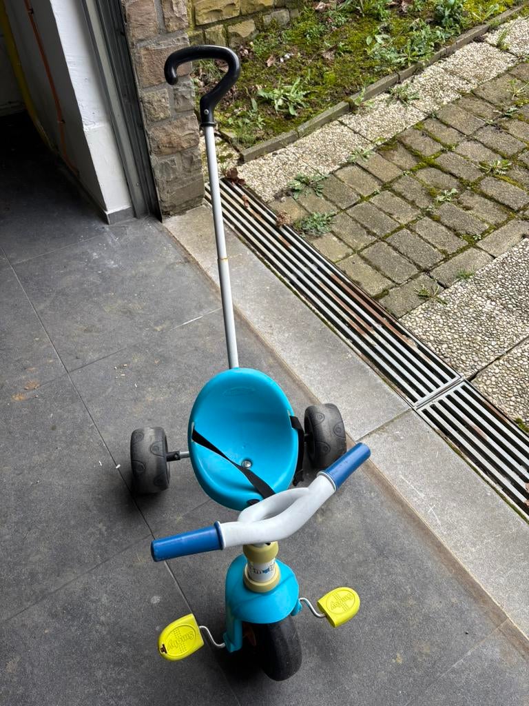 Smoby fietsdriewieler, Fietsen en Brommers, Fietsen | Driewielers, Ophalen, Gebruikt, Duwstang