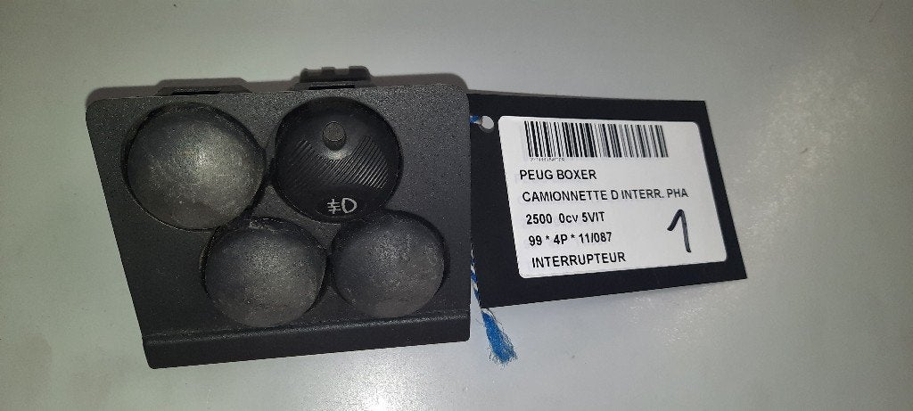 COMMUTATEUR Peugeot Boxer (230L) (1303457070), Utilisé, Peugeot