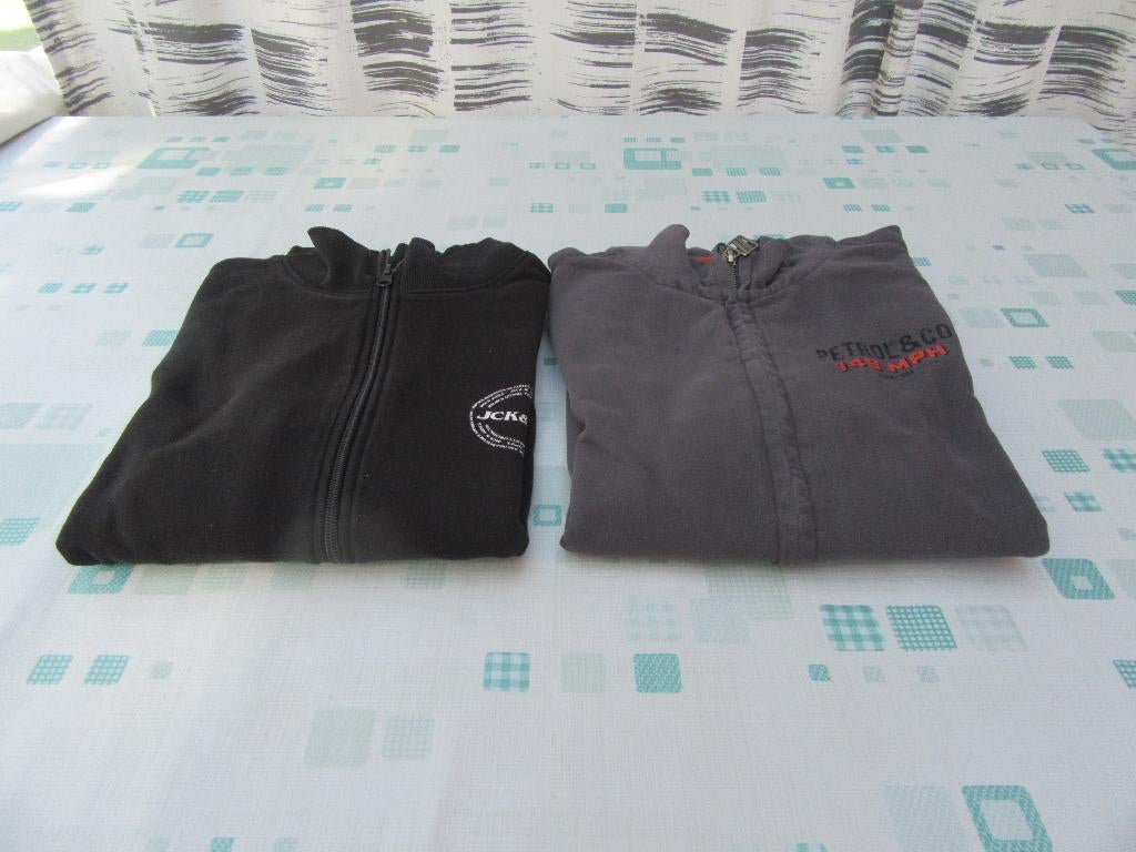 Lichte truien en hoodies maat S, Ophalen of Verzenden, Gedragen, Maat 46 (S) of kleiner