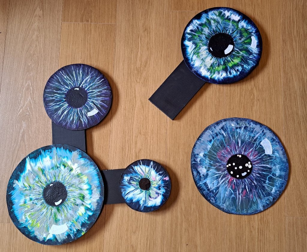 3 Tableaux : iris bleu avec porte-bonheur, Antiquités & Art, Art | Peinture | Moderne, Abstrait, Bois, Enlèvement ou Envoi, Peinture acrylique