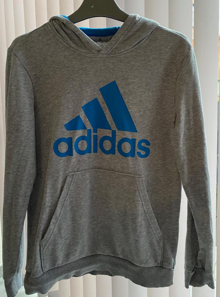ADIDAS hoodie trui - 12 jaar / maat 152, Kinderen en Baby's, Kinderkleding | Maat 152, Adidas, Gebruikt, Trui of Vest, Ophalen of Verzenden
