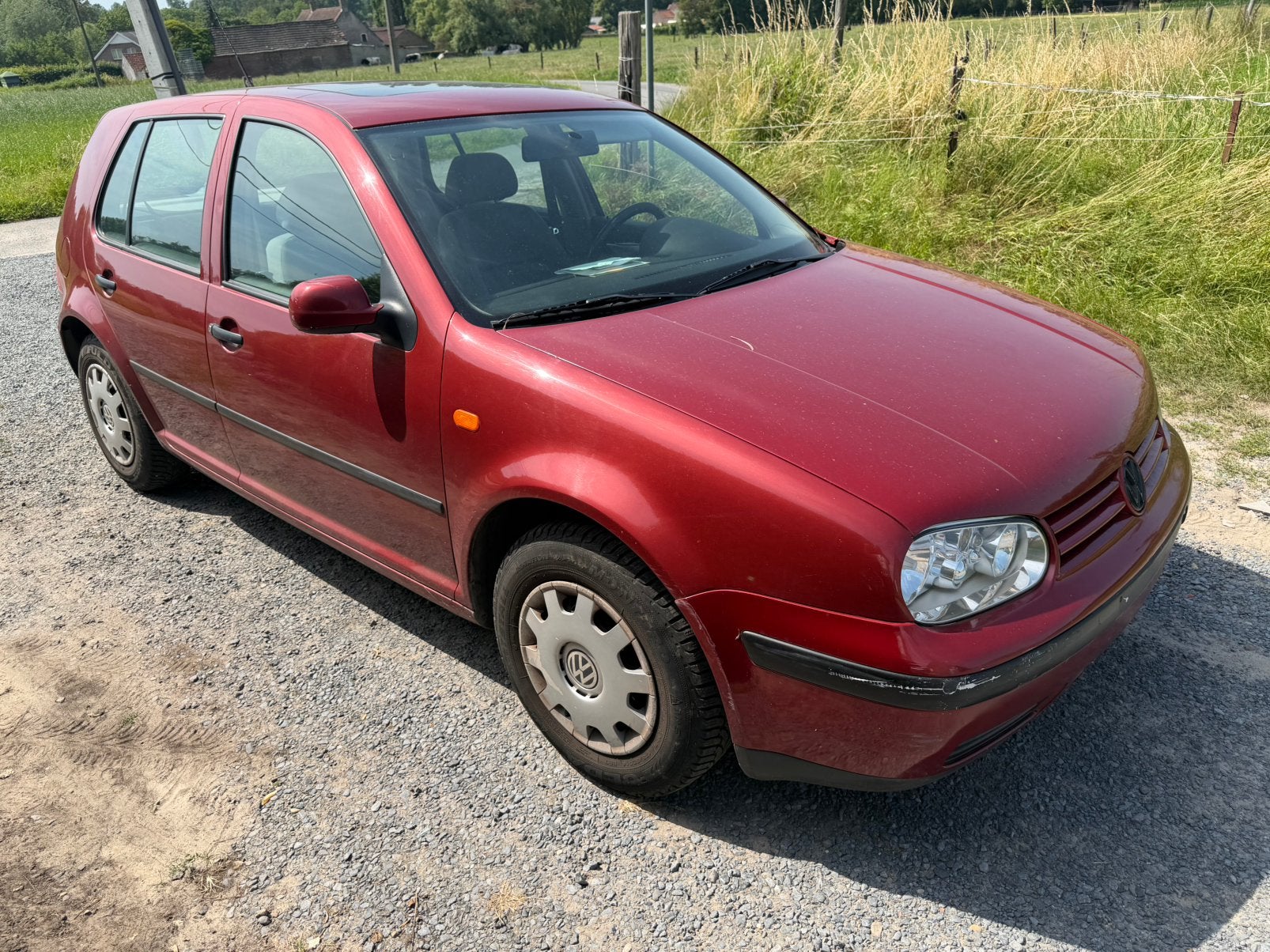 Volkswagen Golf 4 1.6i AUTOMAAT *154.000 Km*1998*PROPER*, Auto's, Volkswagen, Automaat, Stof, USB, 1595 cc