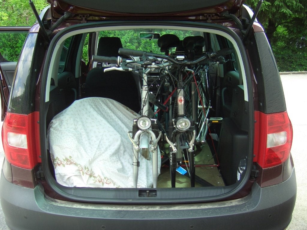 Porte vélos Skoda vélo dans coffre Octavia Superb Fabia Yeti, Autos : Divers, Porte-vélos, Enlèvement ou Envoi, 2 vélos, Comme neuf
