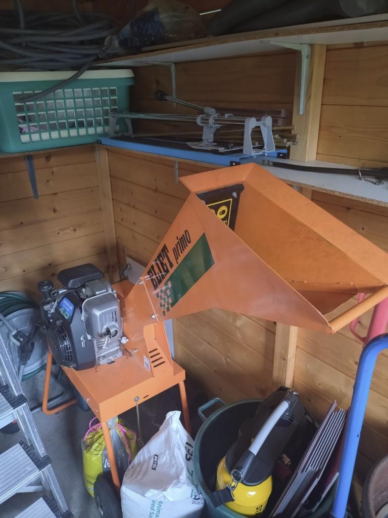 Hakselaar in nieuwe staat, Ophalen, Zo goed als nieuw, Honda