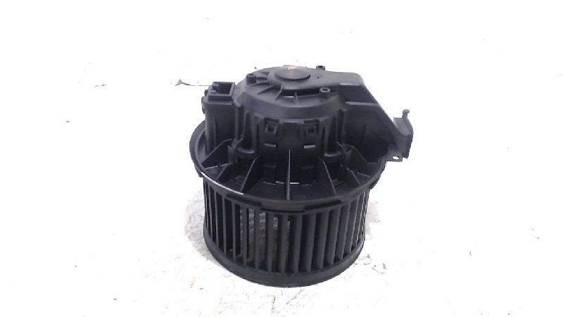 Kachel ventilator motor Ford Fiesta, Onderdelen@venauto.nl, Van der Ven Autorecycling B.V., Ettenseweg 76, 4706 PB Roosendaal, The Netherlands