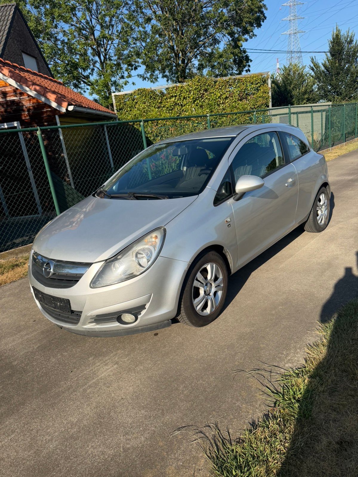 Opel corsa 1.2 benzine met keuring voor verkoop 2250 euro, Autos, Opel, Achat, https://public.car-pass.be/verify/2775-8183-1434