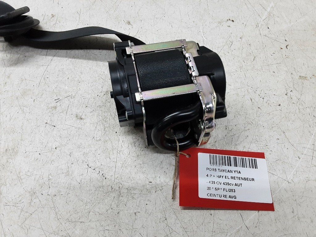 VEILIGHEIDSGORDEL LINKS VOOR Porsche Taycan (Y1A), Auto-onderdelen, Gebruikt, Porsche Deutschland GmbH, Porscheplatz 1
70435  Stuttgart, DE