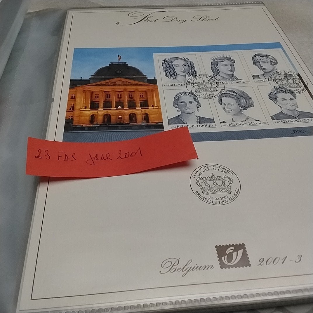 BELGIQUE 23 FDS différents année 2001, Timbres & Monnaies, Enlèvement ou Envoi